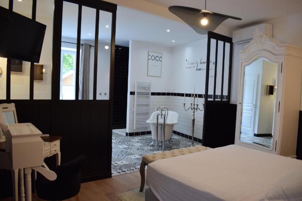 Le Domaine Des Sources Bed & Breakfast Saint-Martin-dʼAblois Екстериор снимка