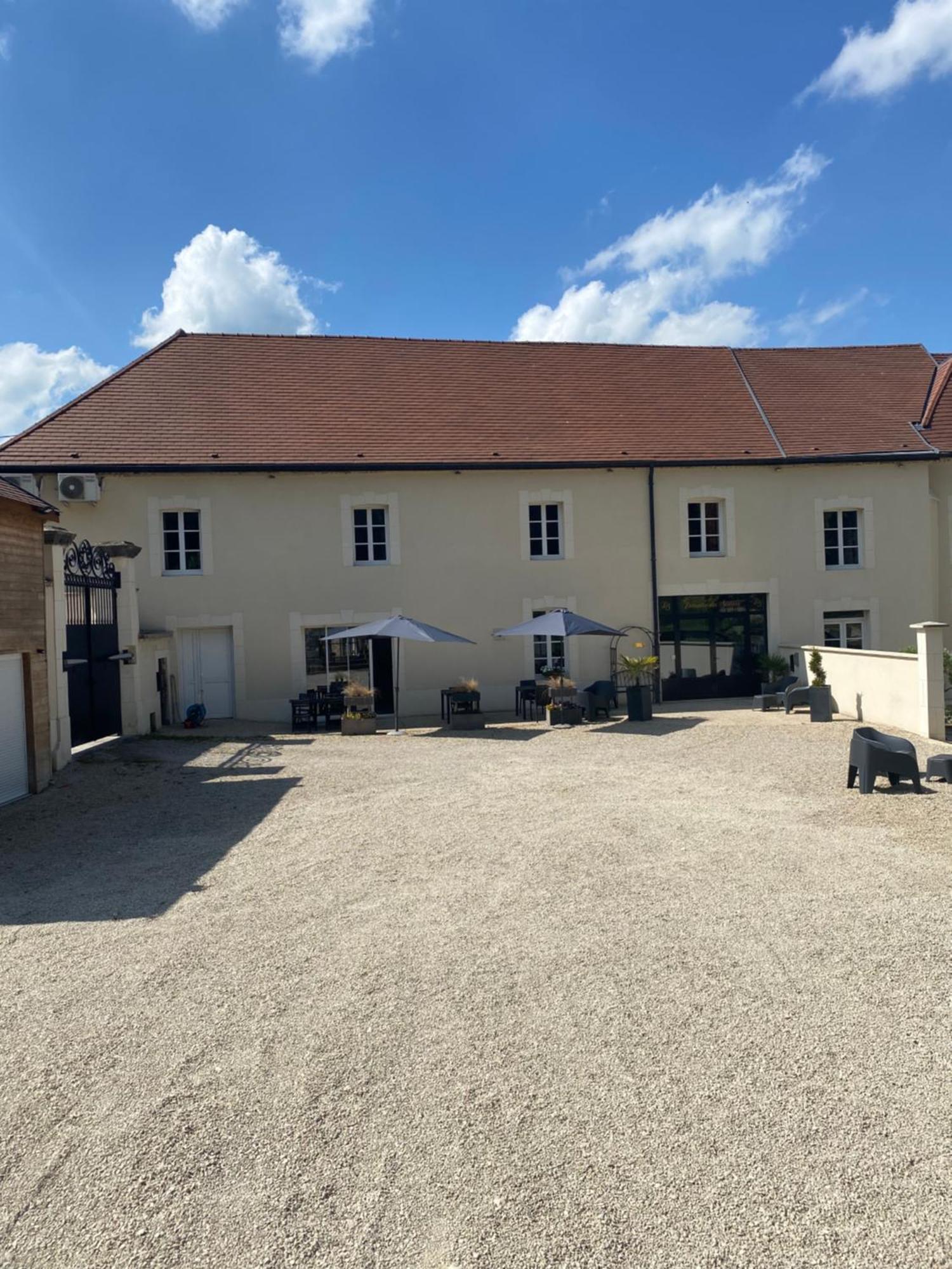Le Domaine Des Sources Bed & Breakfast Saint-Martin-dʼAblois Екстериор снимка