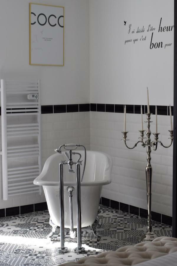 Le Domaine Des Sources Bed & Breakfast Saint-Martin-dʼAblois Екстериор снимка